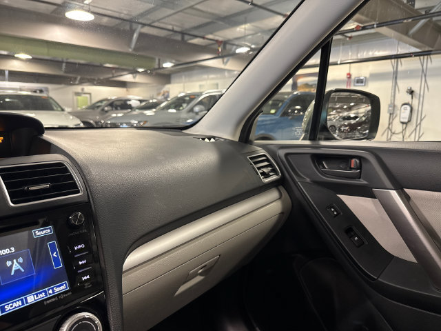 Used 2016 Subaru Forester 2.5i Premium w/ All-Weather Package AWD/4WD image 19