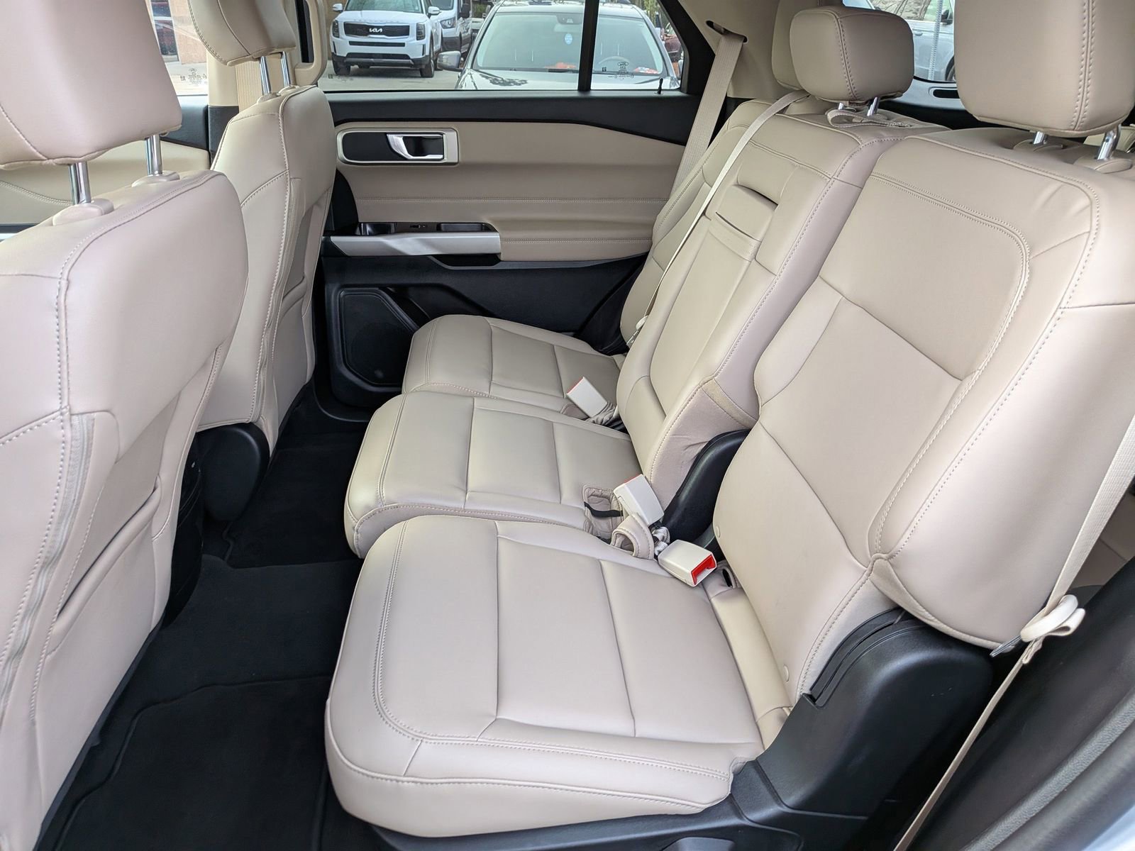 Certified 2023 Ford Explorer XLT w/ Equipment Group 202A image 16