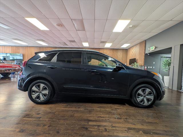 Used 2019 Kia Niro EX FWD image 5