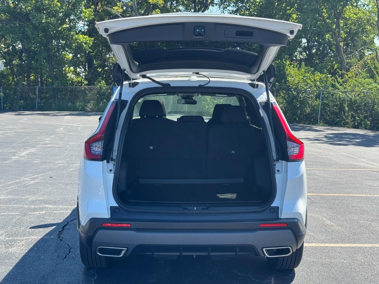 Certified 2025 Honda CR-V Sport image 6