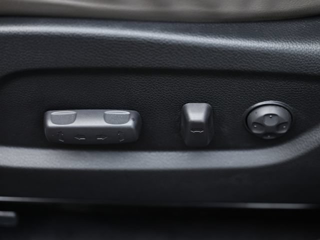Used 2019 Hyundai Santa Fe XL SE w/ SE Premium Package 02 FWD image 22