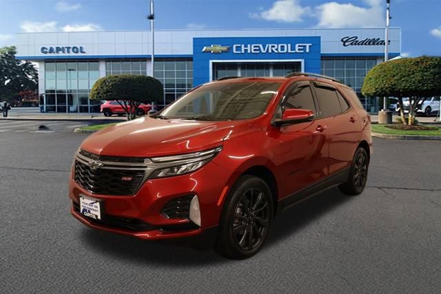 Used 2022 Chevrolet Equinox RS w/ RS Leather Package image 6