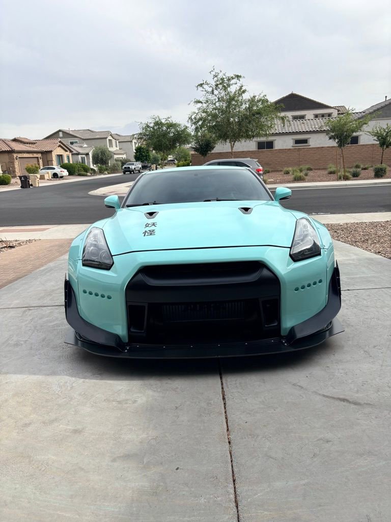 Used 2009 Nissan GT-R Premium image 6