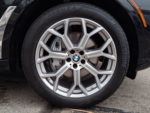 Used 2025 BMW X7 xDrive40i image 10