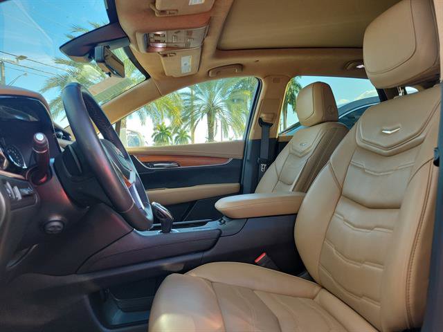 Used 2019 Cadillac XT5 Platinum image 57