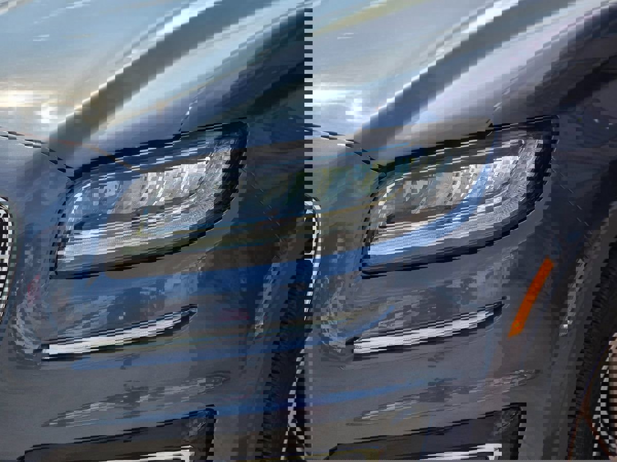 Used 2019 Lincoln Nautilus Reserve image 8