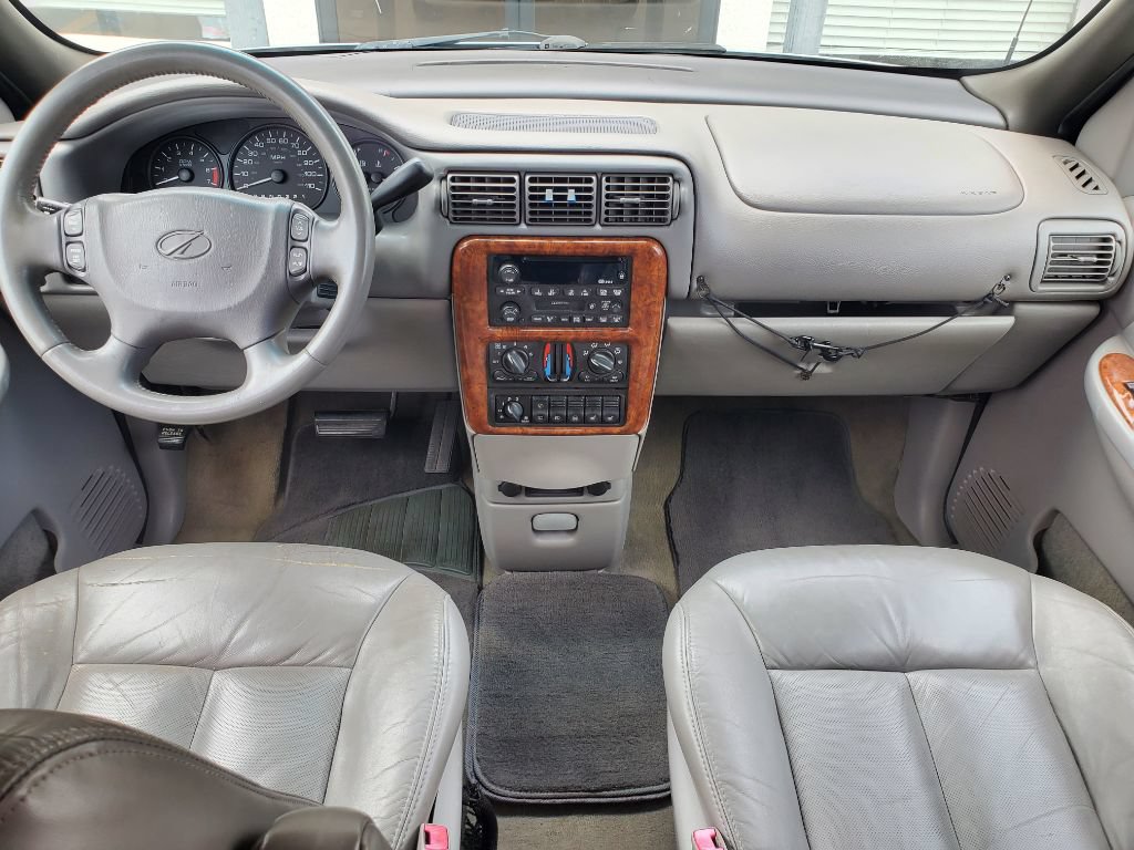 Used 2002 Oldsmobile Silhouette GLS w/ Towing Pkg FWD image 23