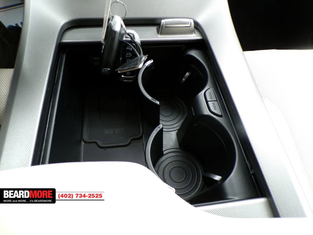 Used 2021 Hyundai Palisade Calligraphy image 32