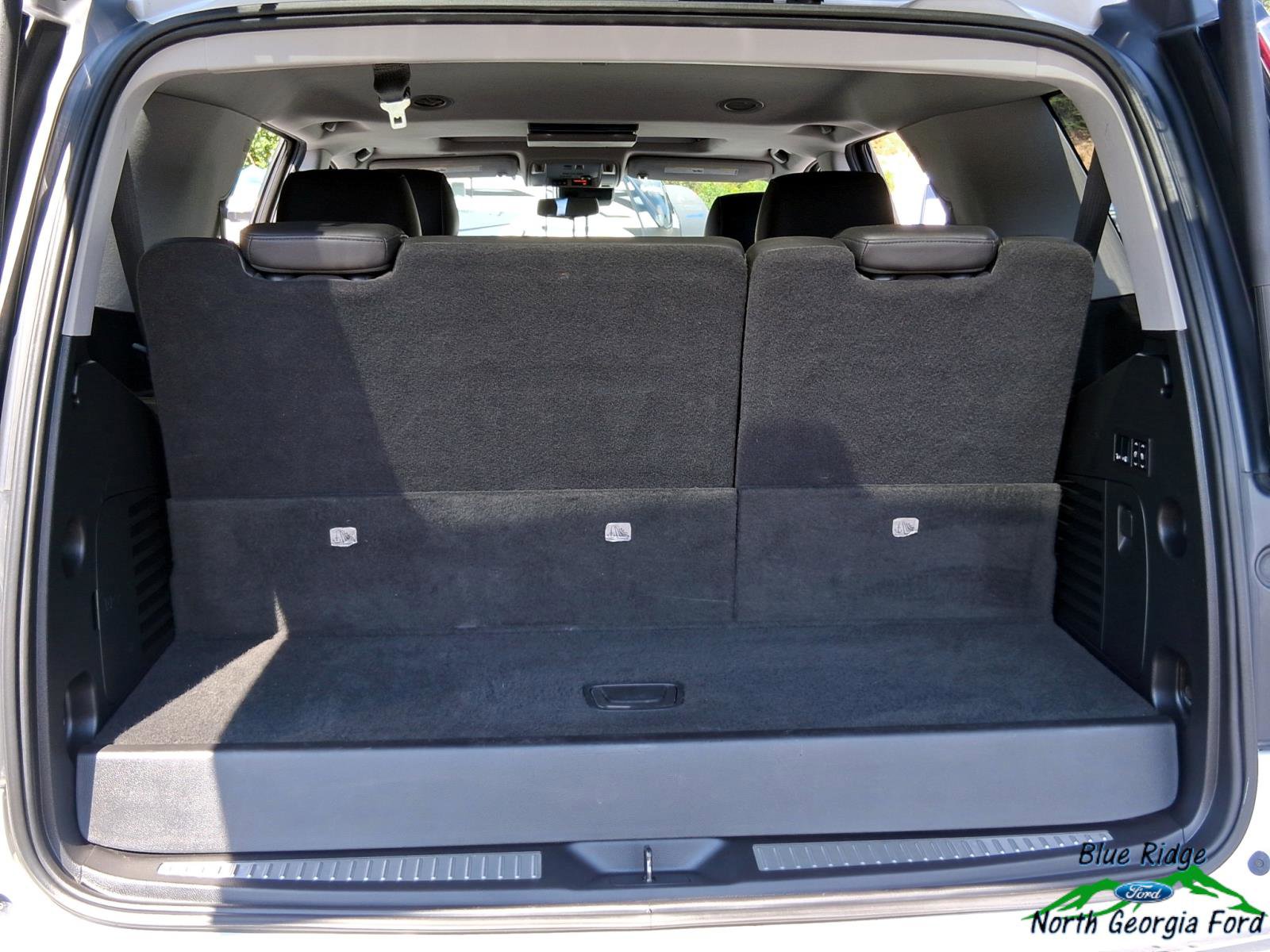 Used 2020 Cadillac Escalade Luxury image 15