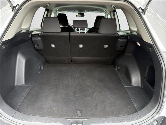 Used 2024 Toyota RAV4 XLE AWD/4WD image 25