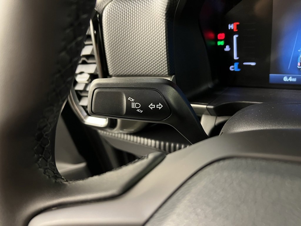 New 2025 Ford Ranger XLT w/ Equipment Group 301A High image 18