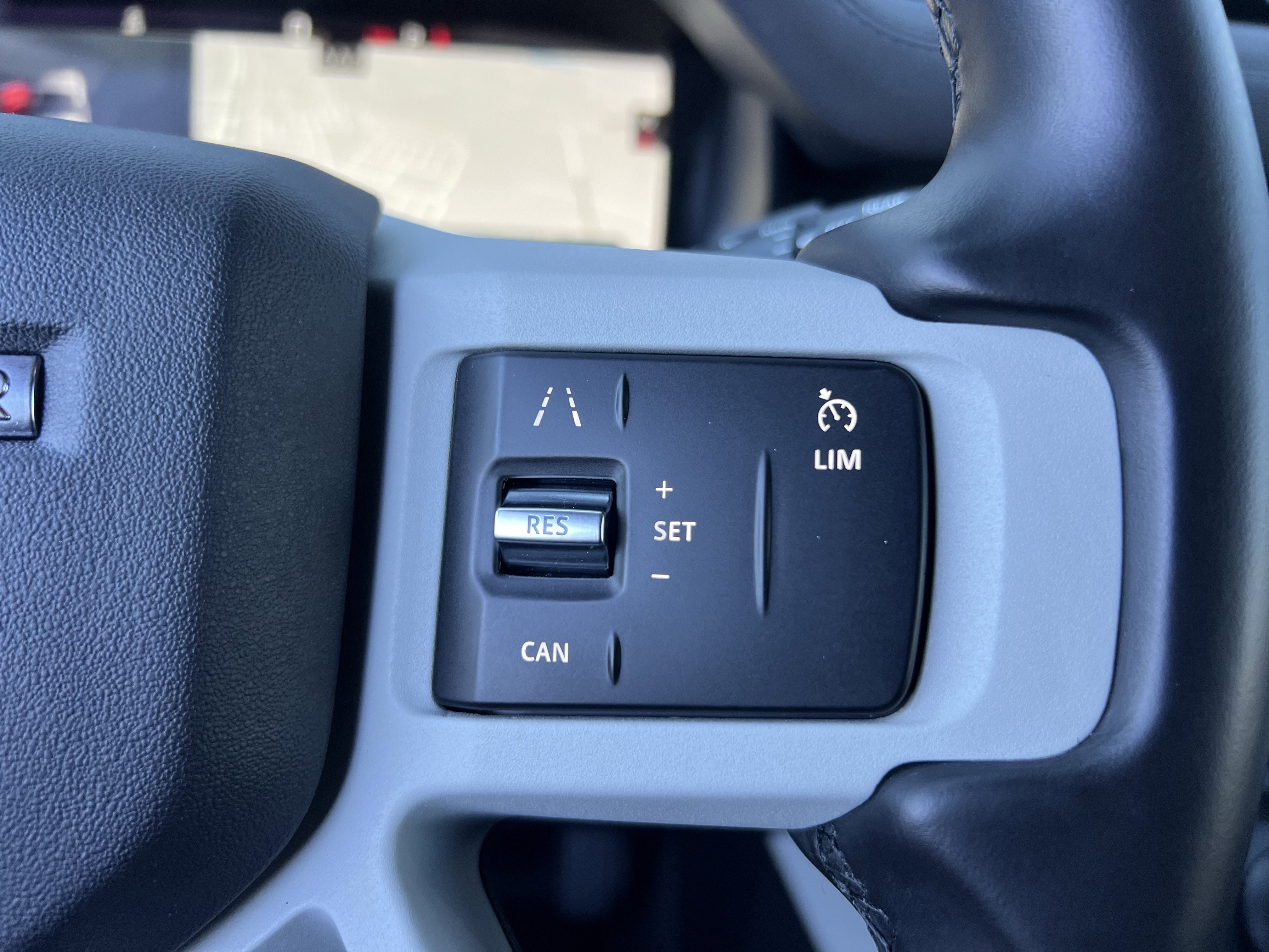 Certified 2023 Land Rover Defender 90 S image 21