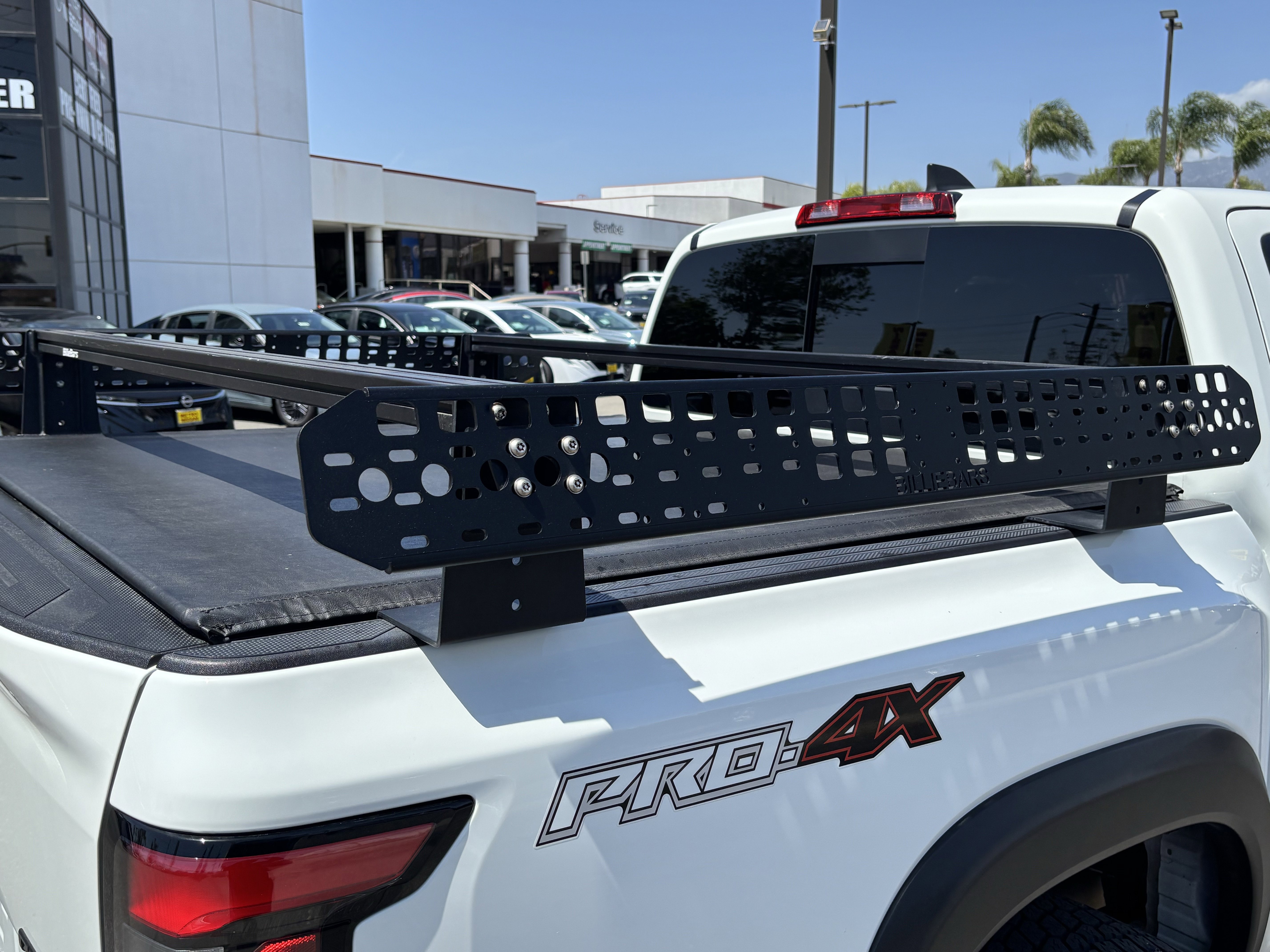 Used 2024 Nissan Frontier PRO-4X w/ Technology Package AWD/4WD image 15