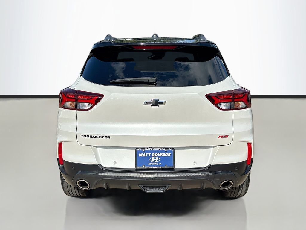 Used 2022 Chevrolet TrailBlazer RS w/ Sun and Liftgate Package image 6