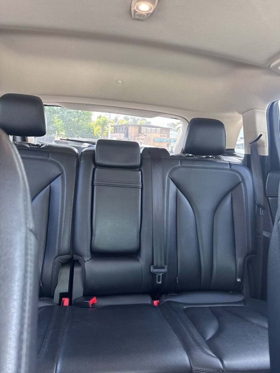 Used 2022 Lincoln Nautilus FWD w/ Premium Package image 7