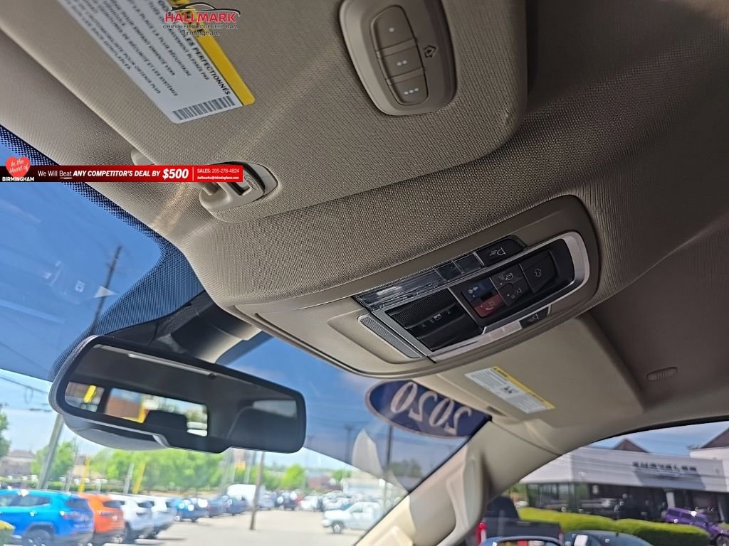 Used 2020 RAM 1500 Laramie AWD/4WD image 17