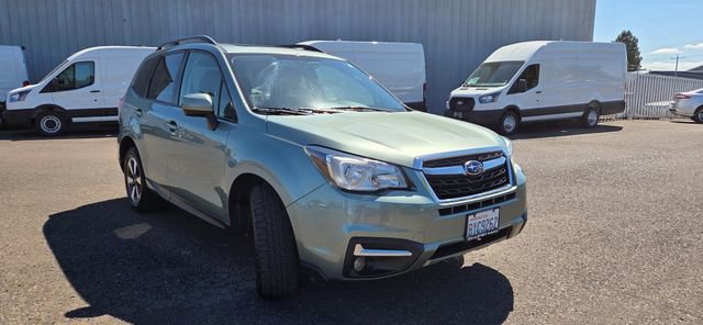Used 2017 Subaru Forester 2.5i Premium AWD/4WD image 3