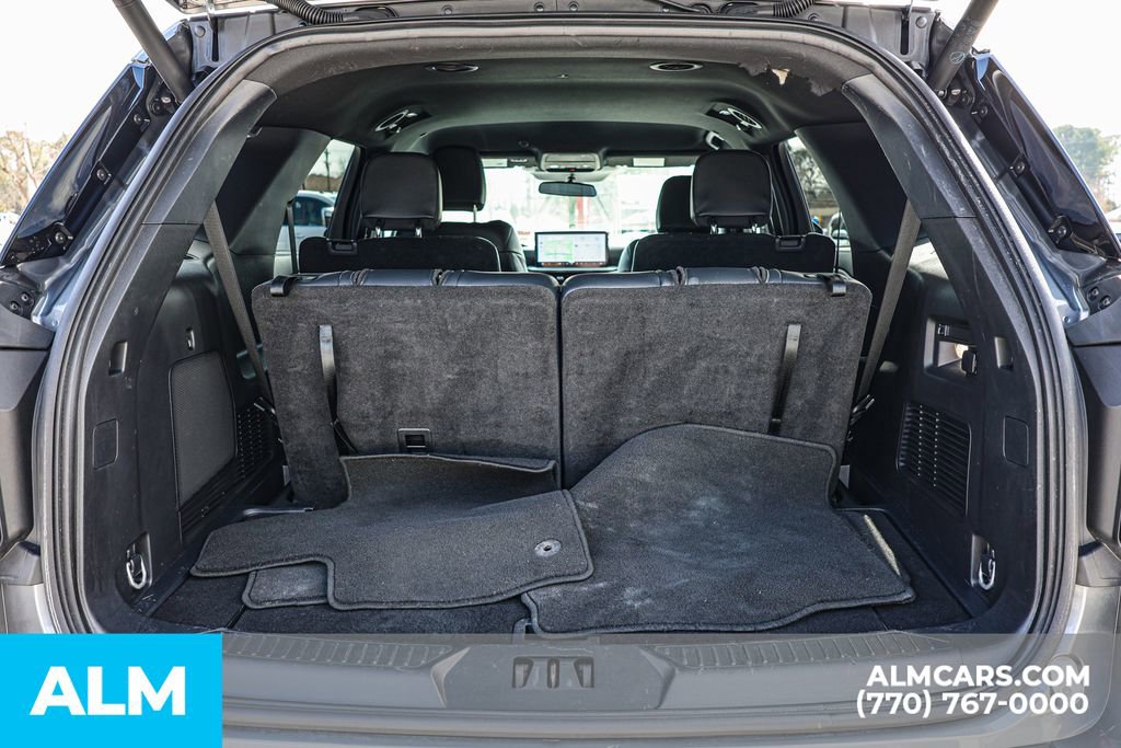 Used 2025 Ford Explorer ST-Line image 25