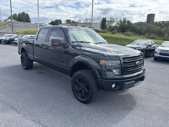 Used 2014 Ford F150 FX4 w/ Equipment Group 402A Luxury AWD/4WD image 2