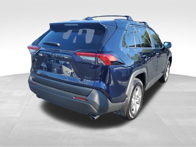 Used 2025 Toyota RAV4 XLE w/ Convenience Package AWD/4WD image 4