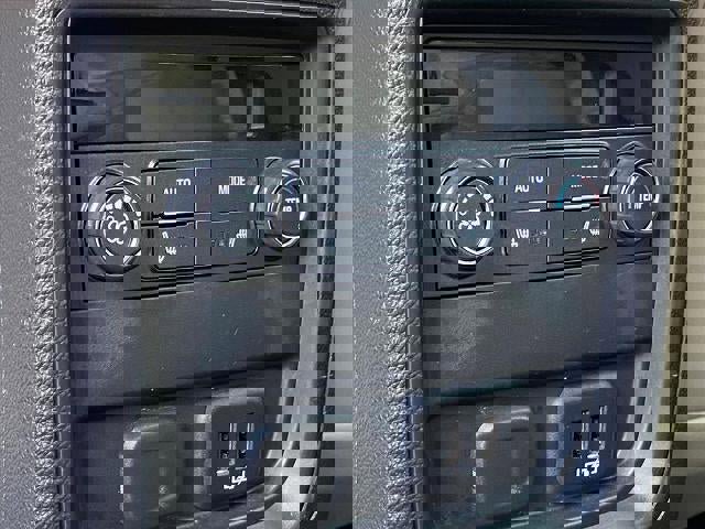 Used 2020 Buick Envision Essence w/ LPO, Cargo Package image 27