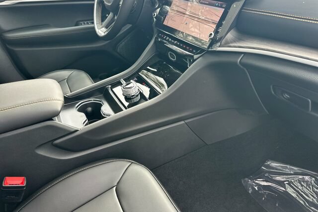 New 2026 Jeep Grand Cherokee L Limited AWD/4WD image 14