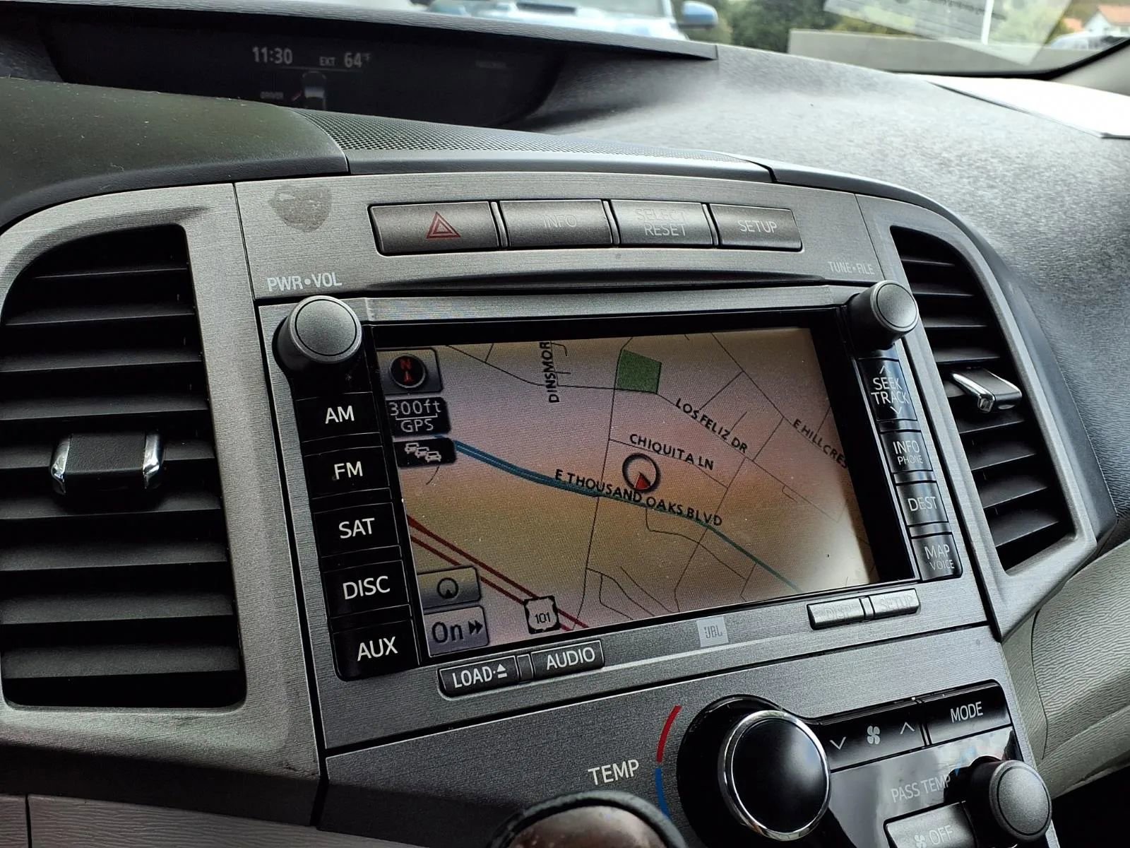 Used 2011 Toyota Venza w/ Premium Pkg #2 FWD image 11