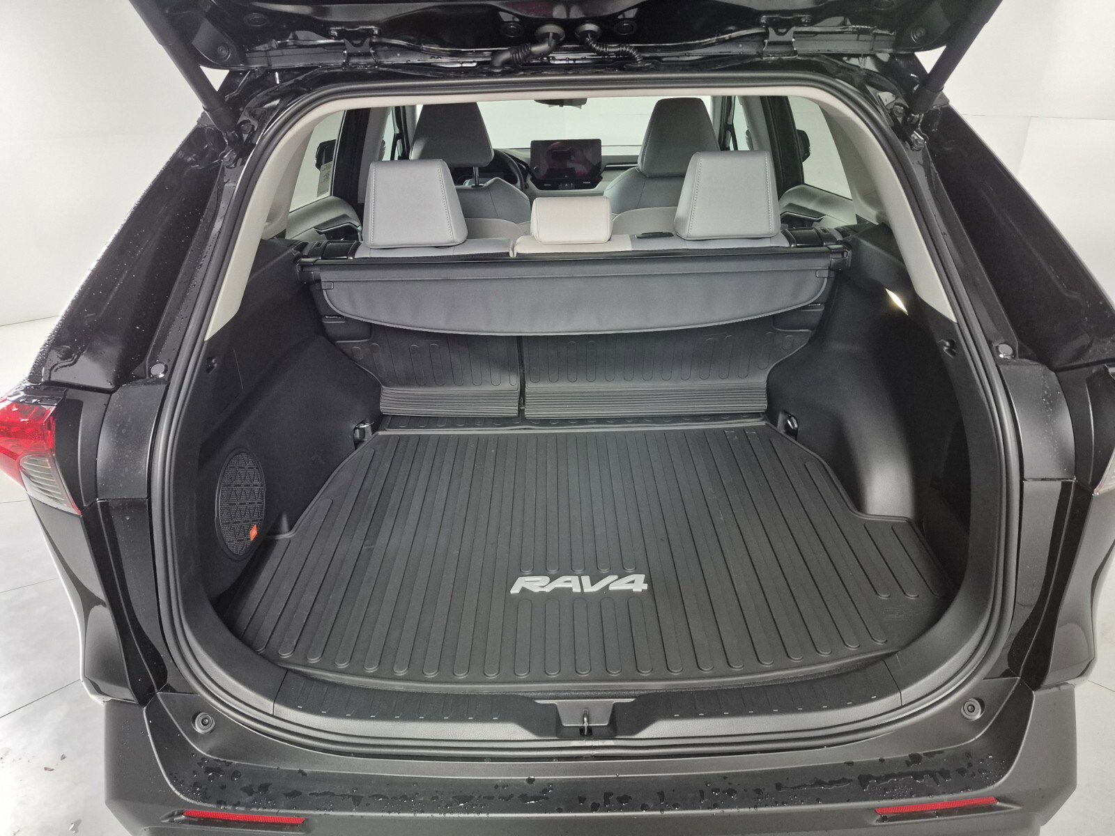 New 2025 Toyota RAV4 XLE Premium image 13