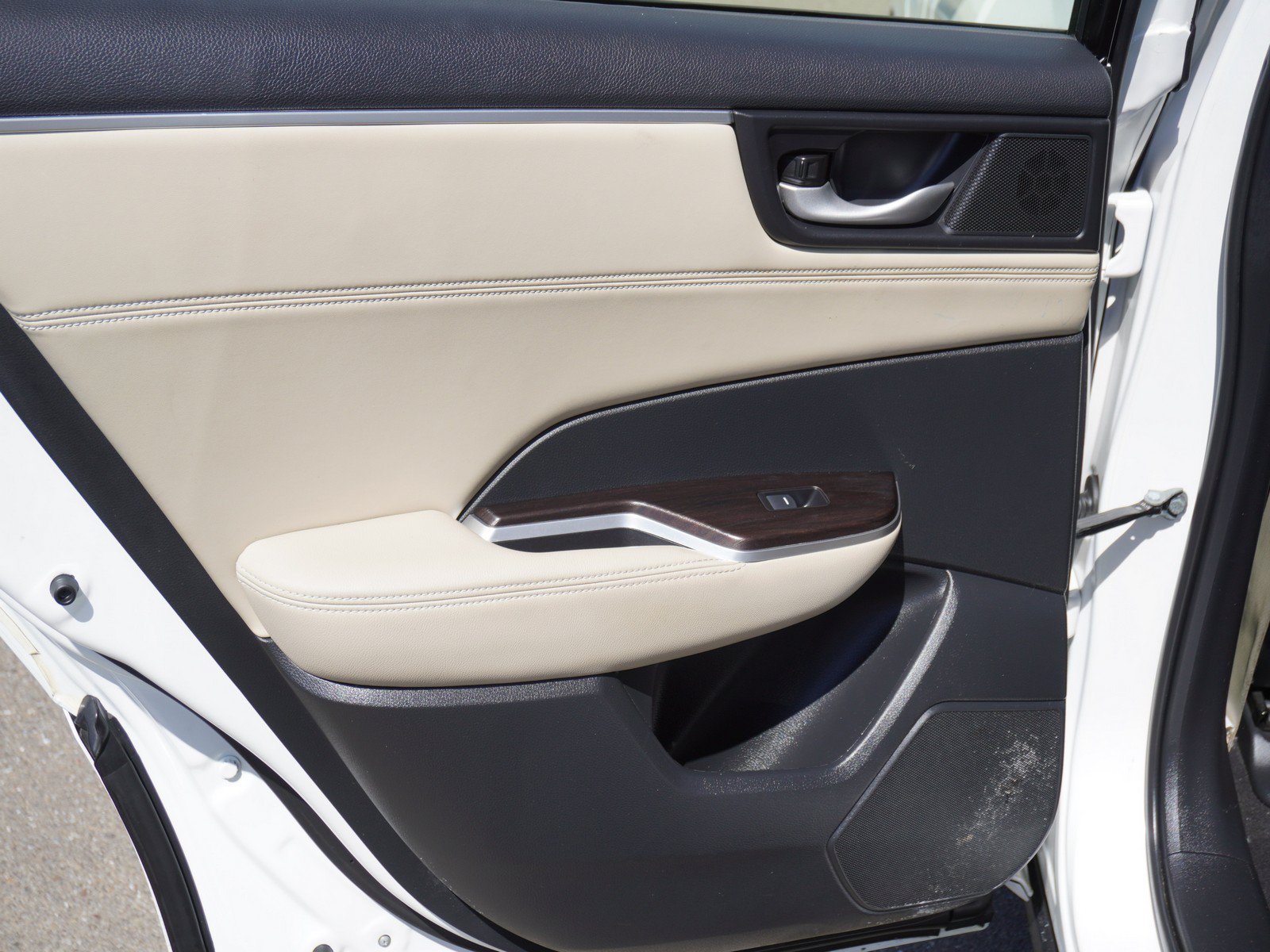 Used 2019 Honda Clarity Plug-In Hybrid image 13