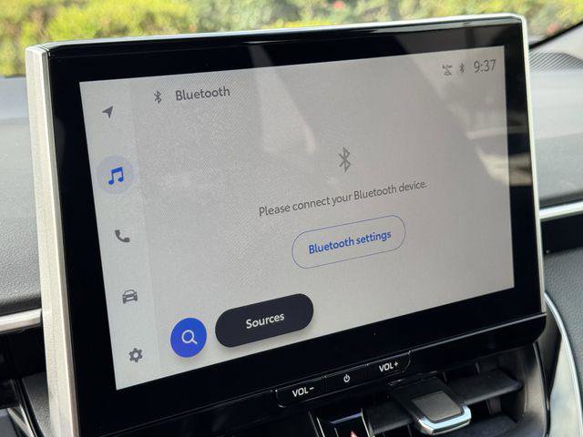 Certified 2025 Toyota Corolla XSE image 17