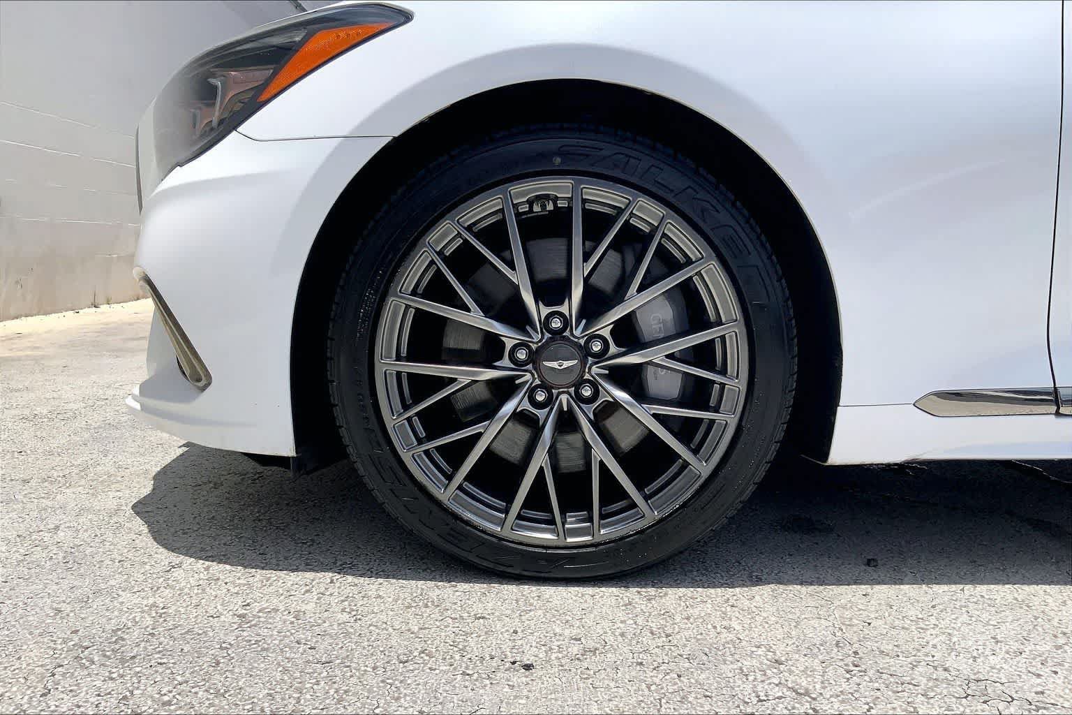 Used 2018 Genesis G80 3.3T Sport RWD image 8