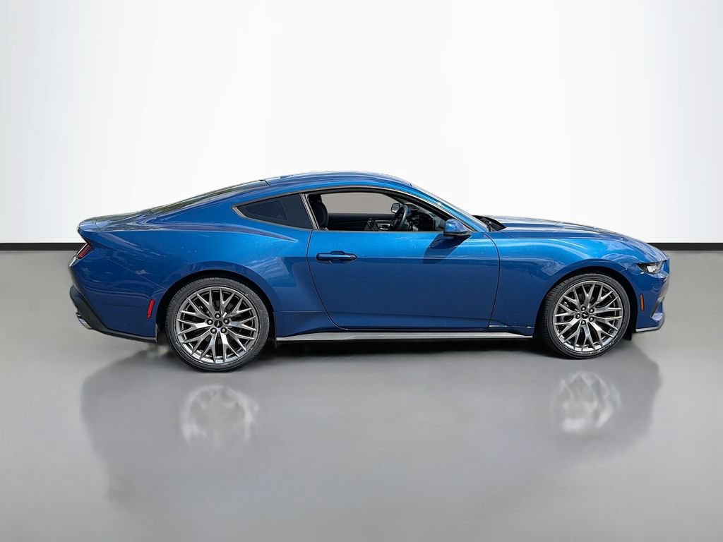 Used 2024 Ford Mustang Premium RWD image 4