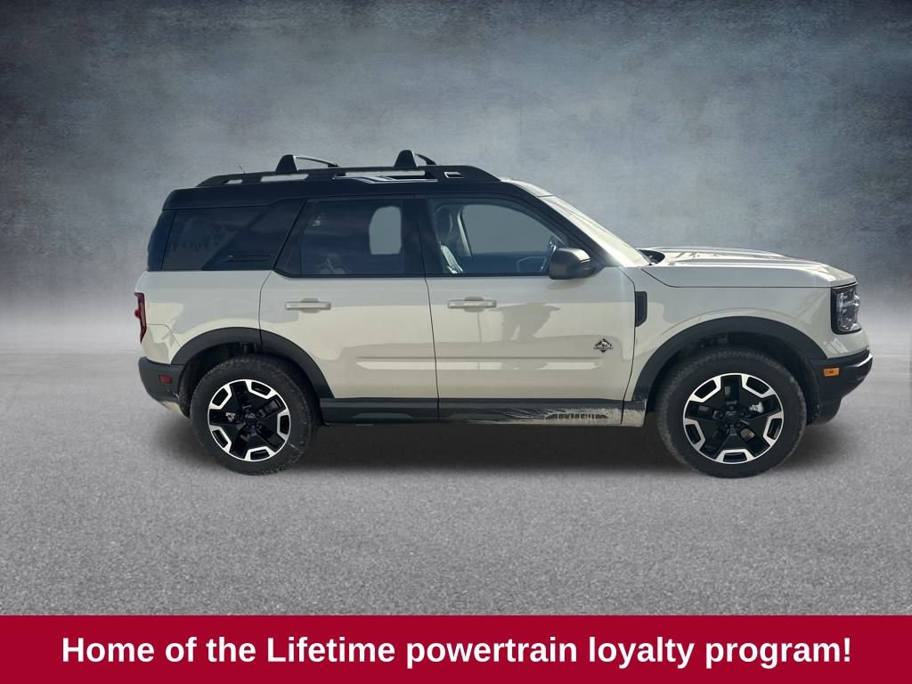 Used 2024 Ford Bronco Sport Outer Banks image 7