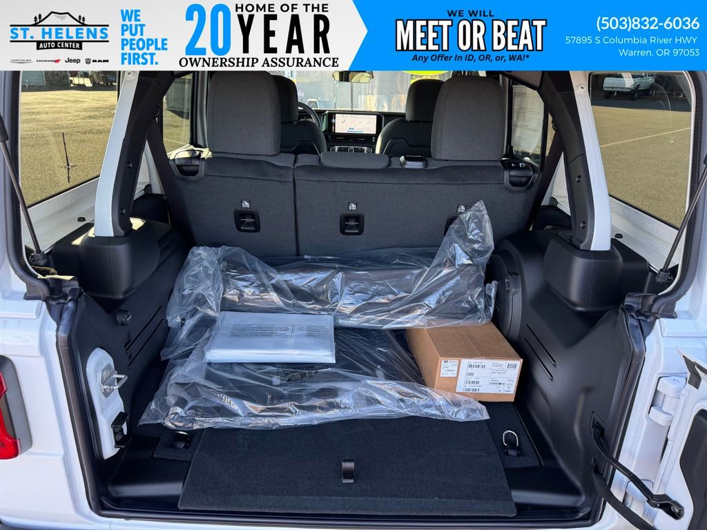 New 2026 Jeep Wrangler Unlimited Rubicon AWD/4WD image 8