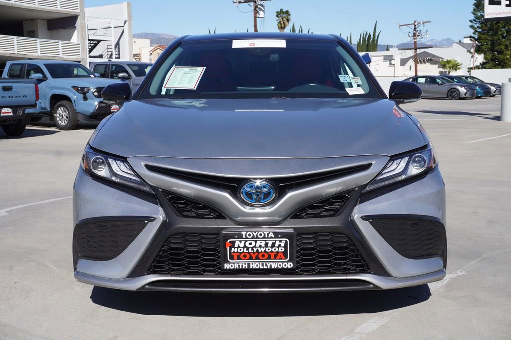 Certified 2021 Toyota Camry XSE image 3