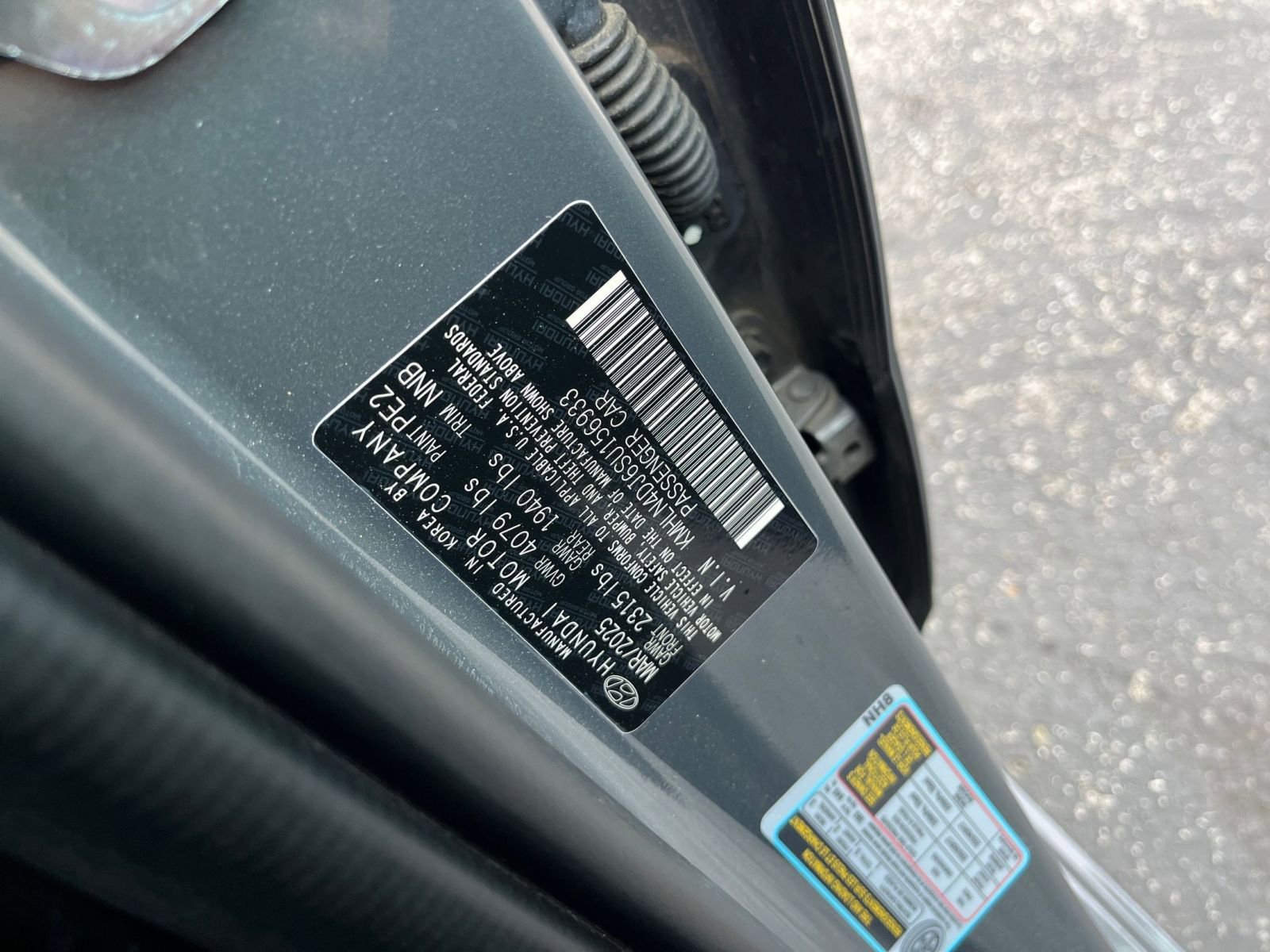 Used 2025 Hyundai Elantra Limited FWD image 30