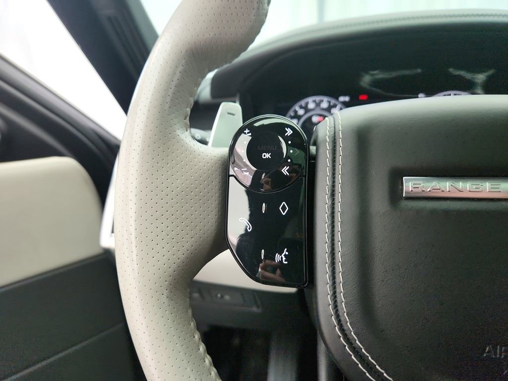 Used 2019 Land Rover Range Rover Sport SVR AWD/4WD image 26