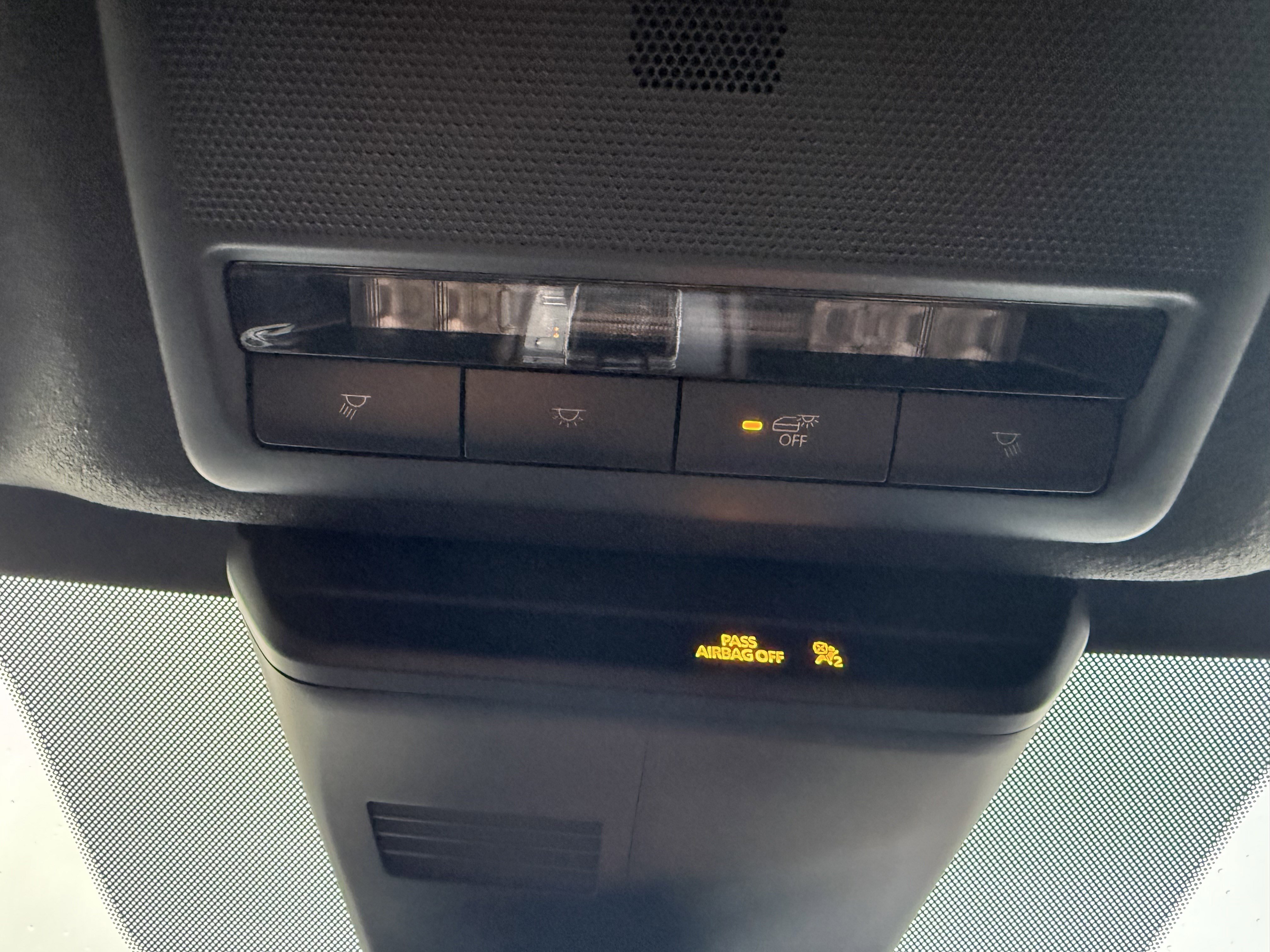 Used 2023 MAZDA MAZDA3 s image 28