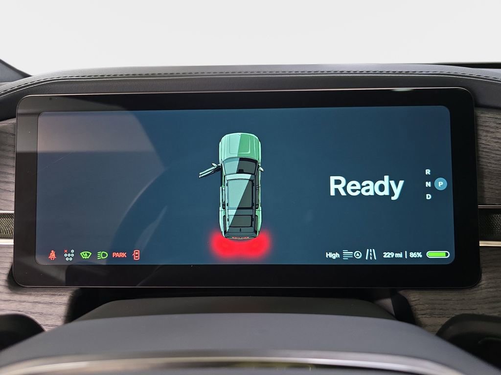 Used 2026 Rivian R1S Adventure AWD/4WD image 22
