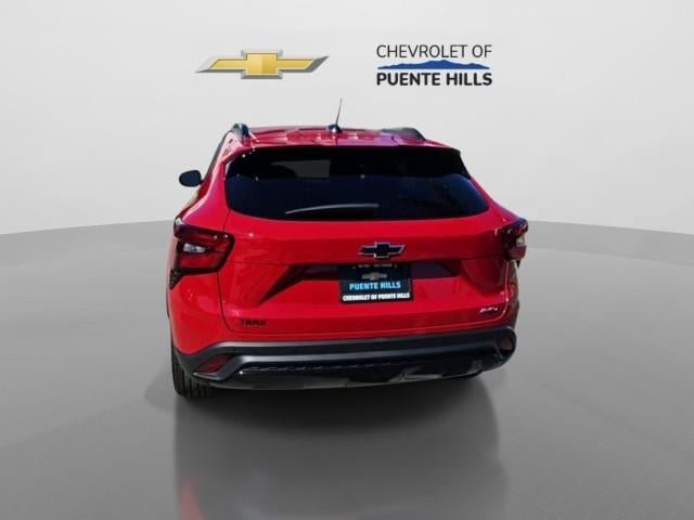New 2026 Chevrolet Trax RS w/ Driver Confidence Package FWD image 7