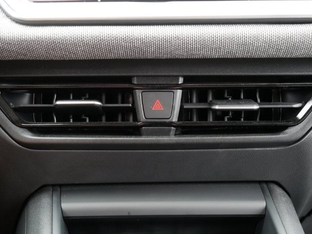 Certified 2026 Volkswagen Tiguan S FWD image 29
