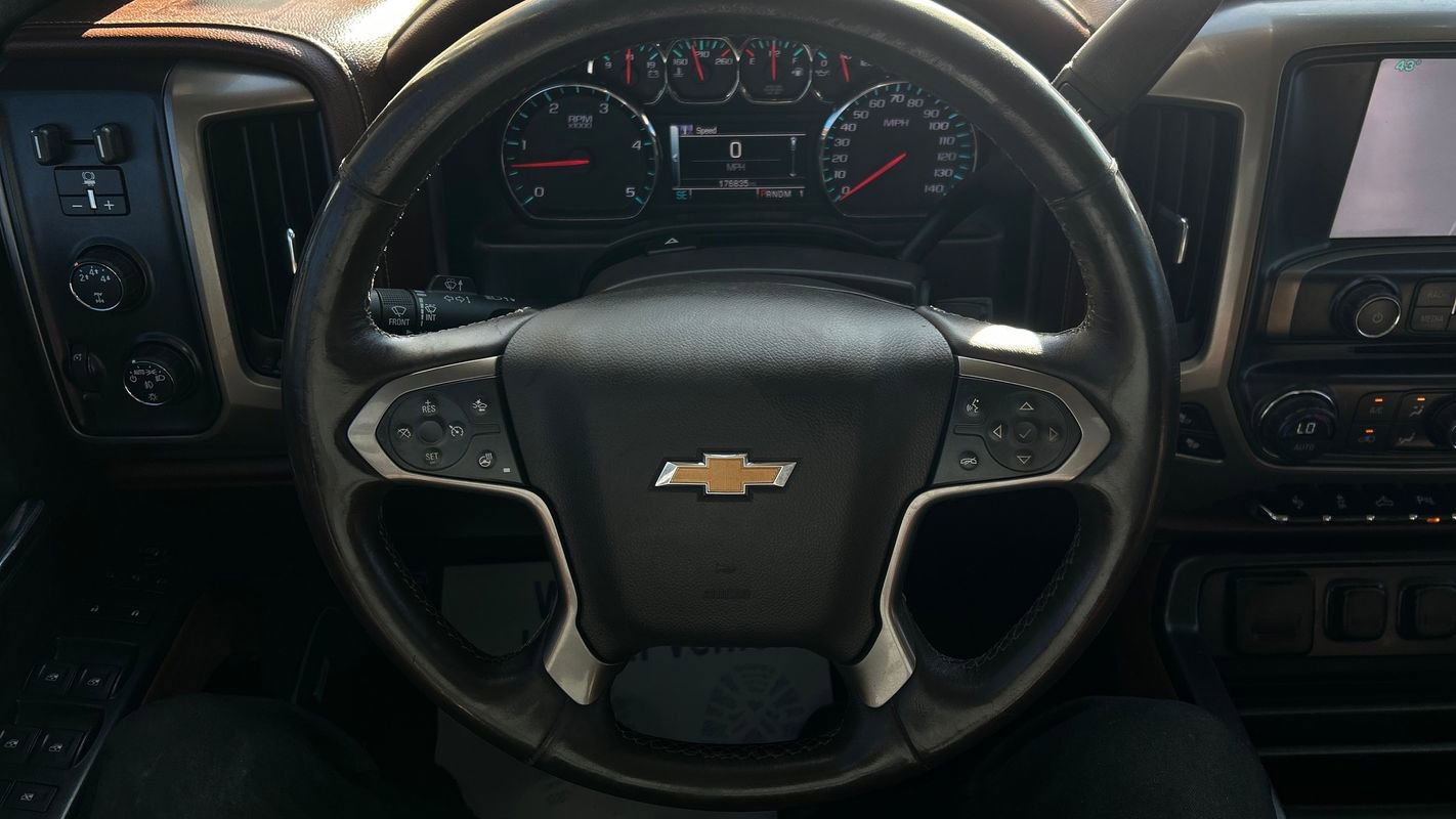 Used 2015 Chevrolet Silverado 2500 High Country w/ Duramax Plus Package image 21