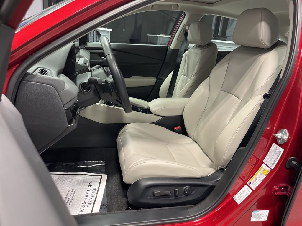 Used 2023 Honda Accord EX-L image 13