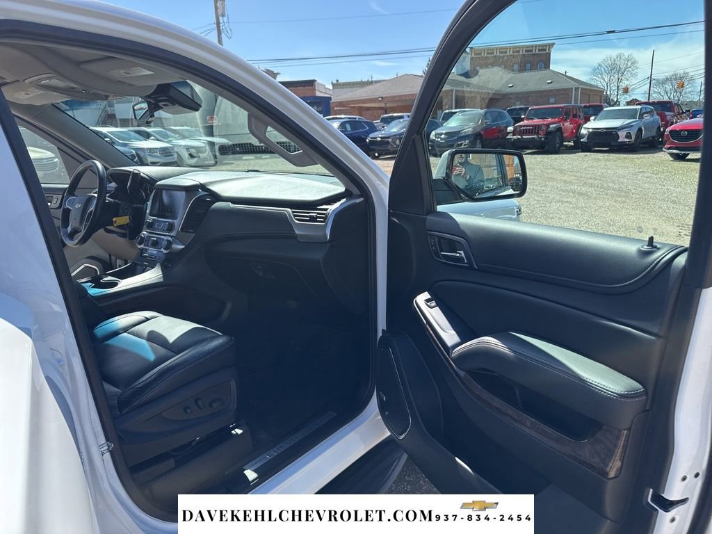 Used 2016 Chevrolet Suburban LT image 25