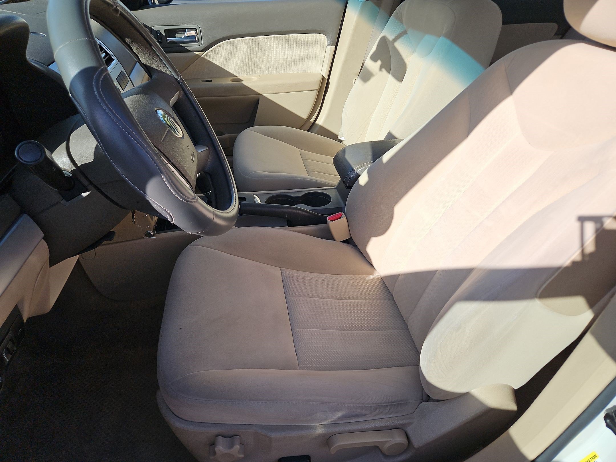 Used 2009 Mercury Milan FWD image 22