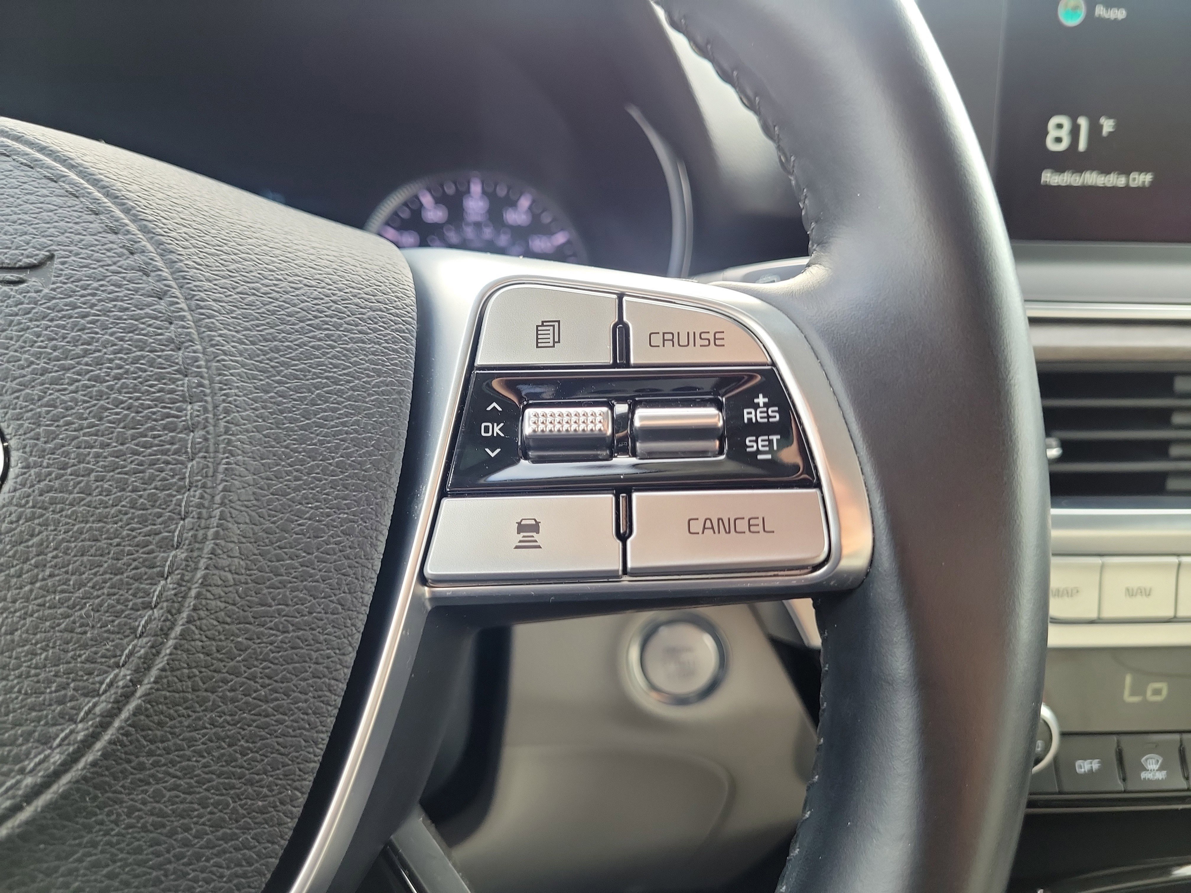 Used 2021 Kia Telluride EX w/ EX Premium Package FWD image 28