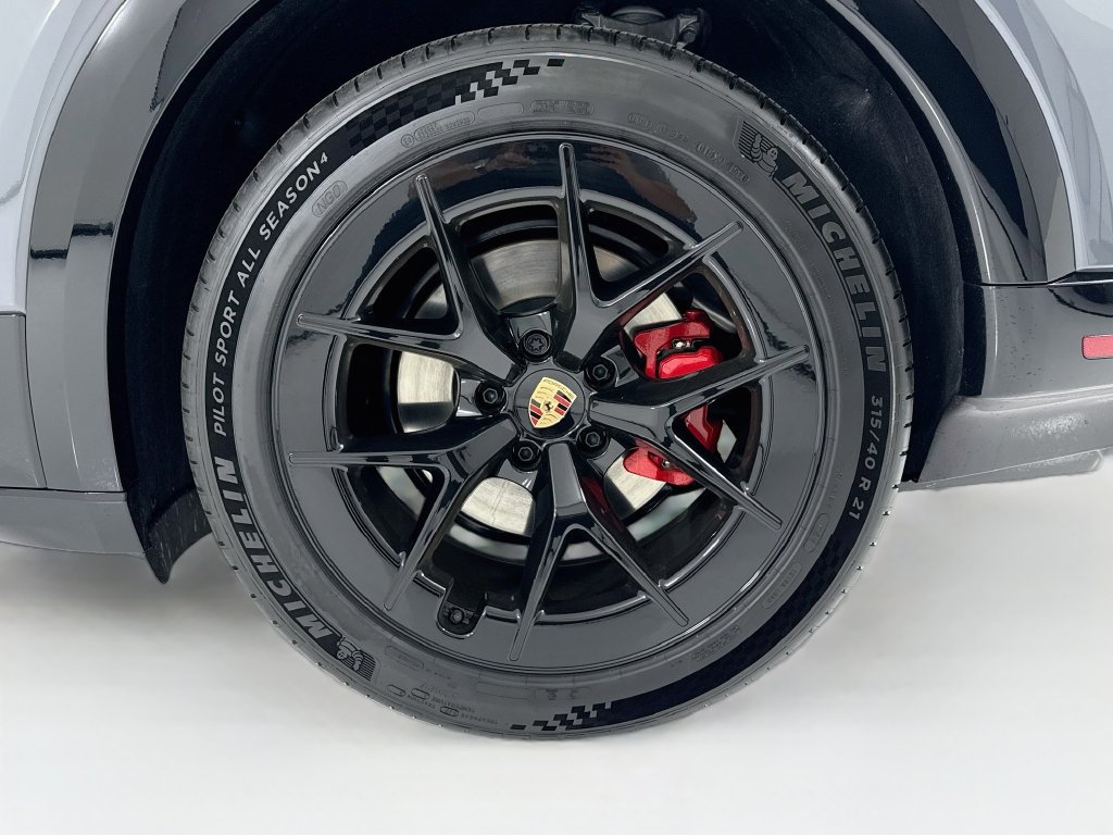 New 2026 Porsche Cayenne S AWD/4WD image 33