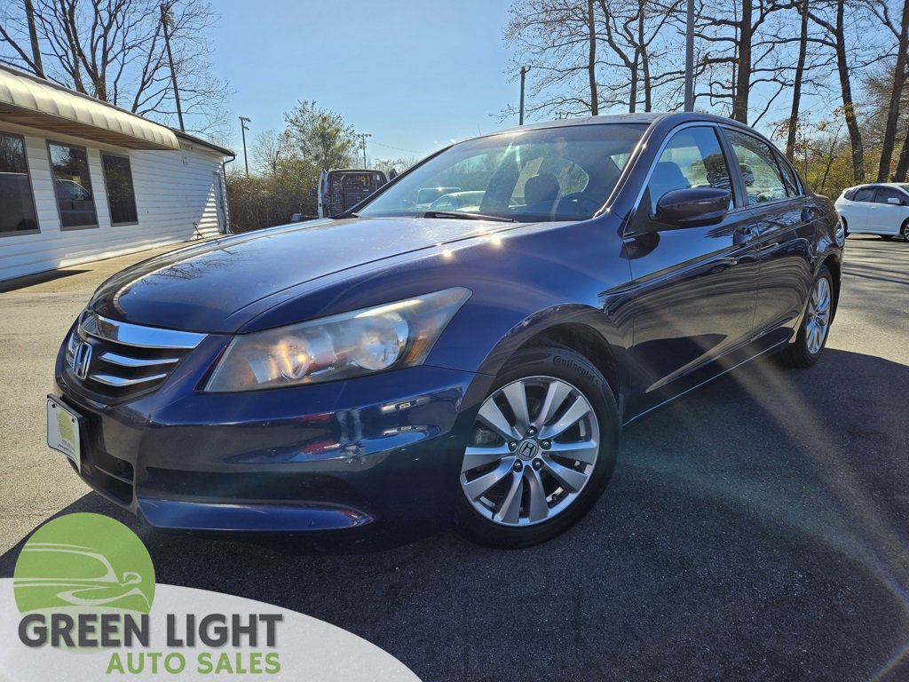 Used 2011 Honda Accord EX image 1