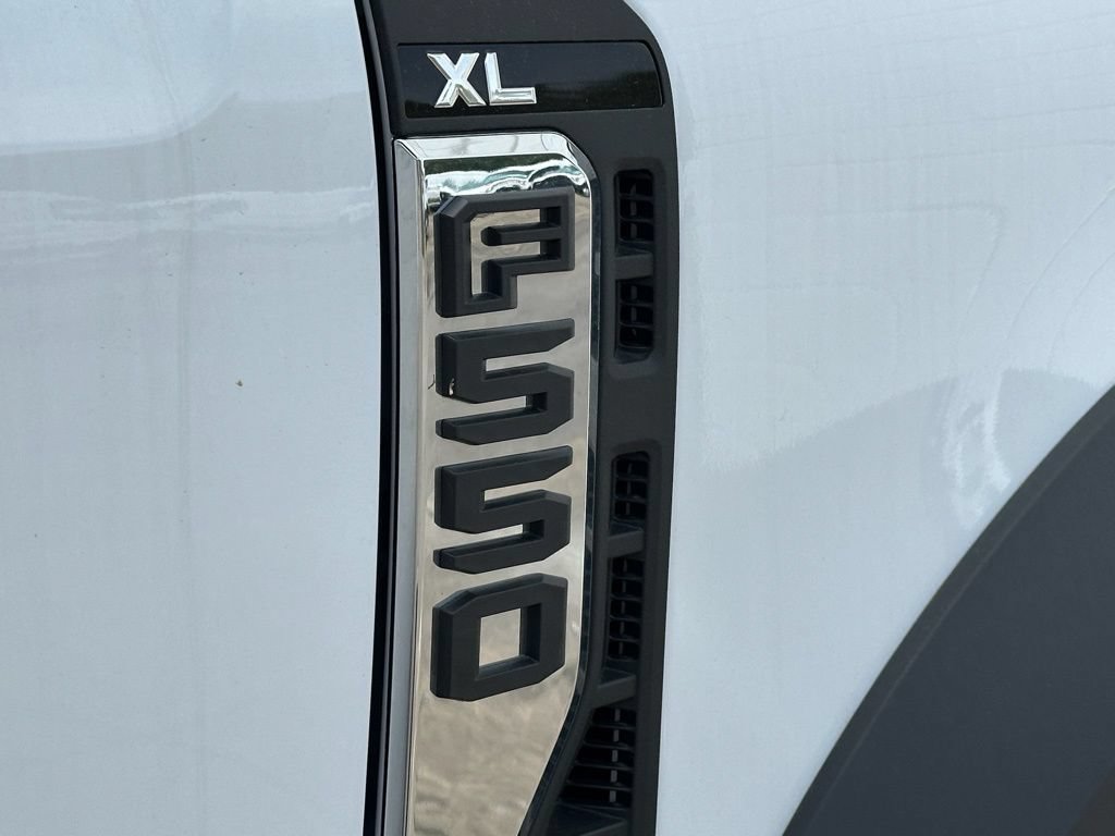 New 2026 Ford F550 4x4 SuperCab Super Duty image 27
