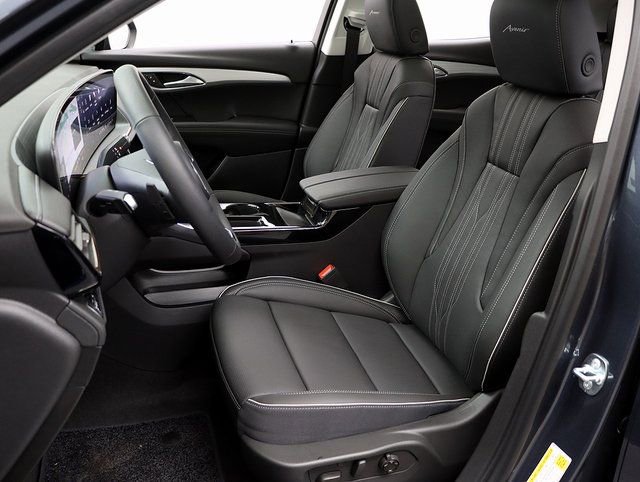 New 2026 Buick Envision Avenir image 9
